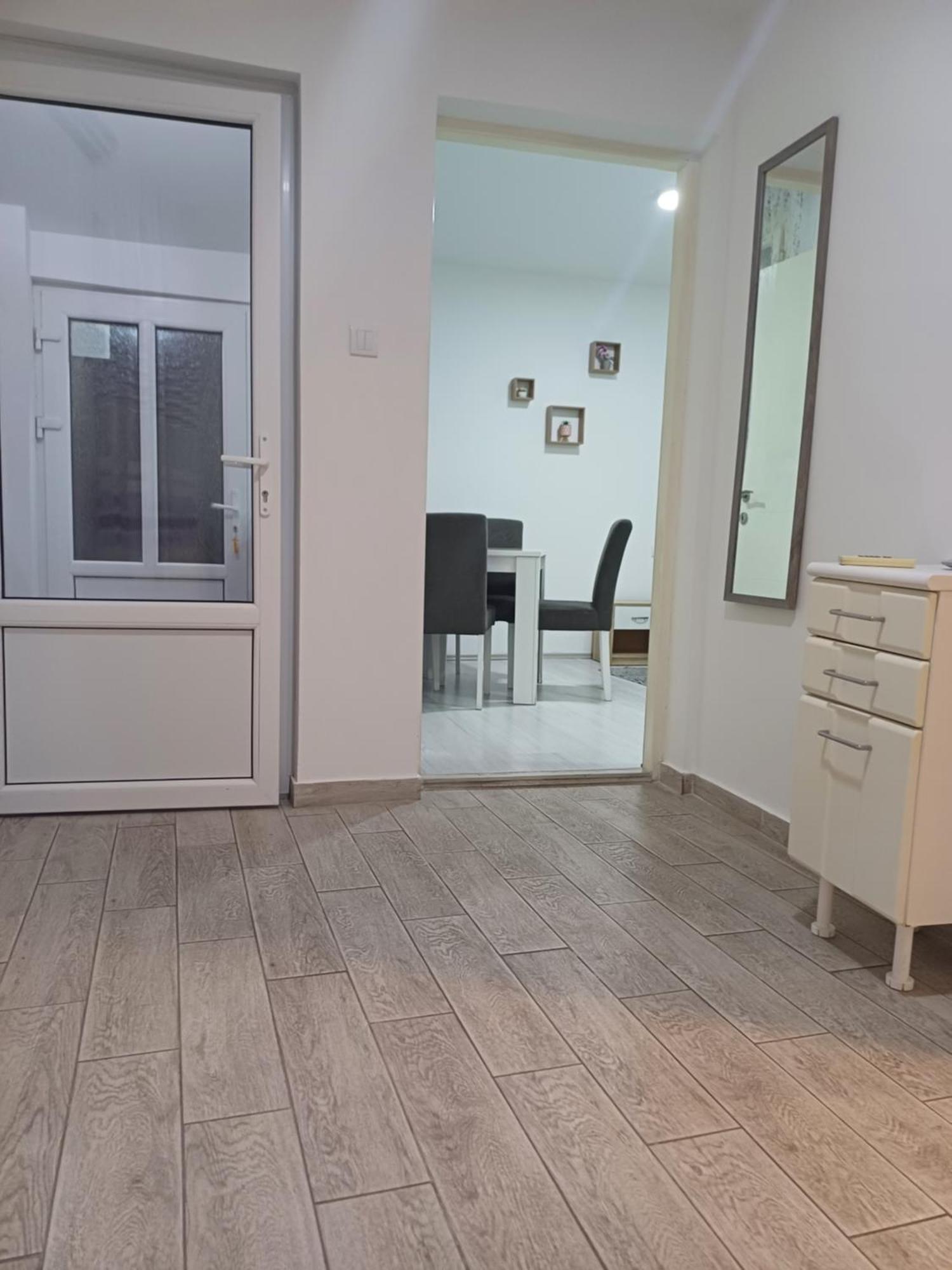 Apartman “Sanja” ピロト エクステリア 写真
